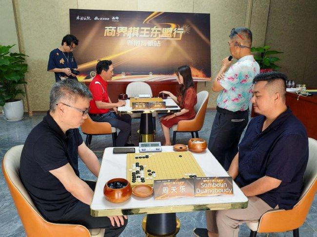图 6：焦点对决时刻